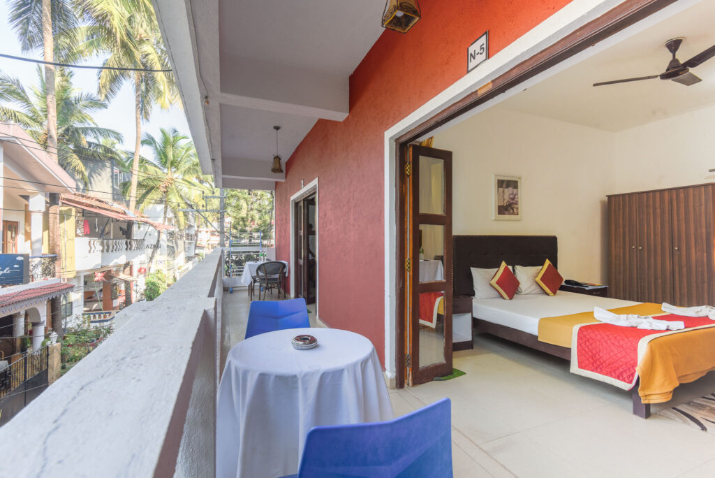 premium family room ave 1